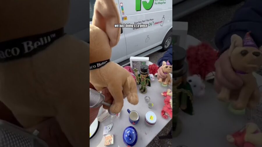 LIVE FINDS: SELLER HAD A BUNCH OF VINTAGE TOYS & MEMORABILIA!! *Must Watch* #shorts #dsanglay