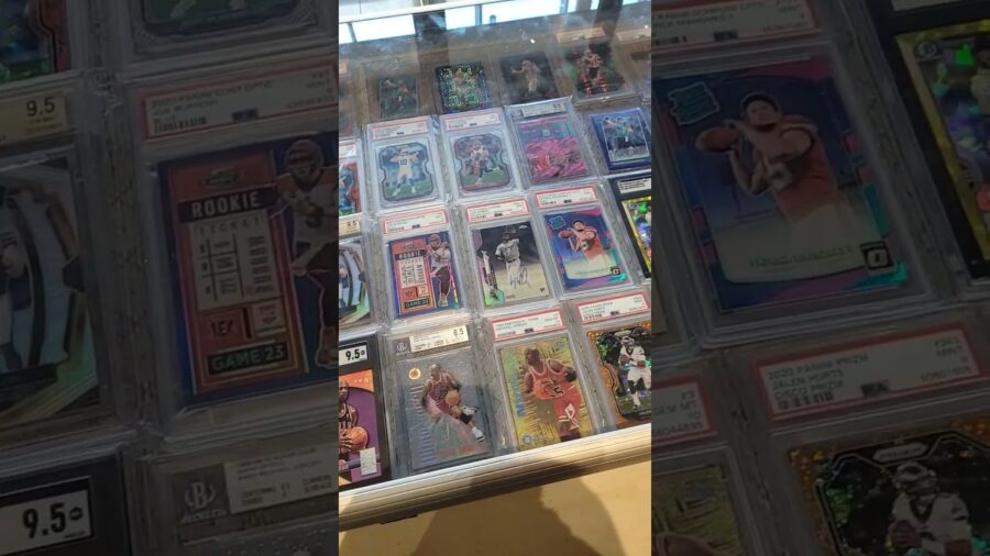 Mid-Atlantic Sports Collectibles & Memorabilia Show: RARE Basketball 🏀 & Football 🏈 Cards #shorts