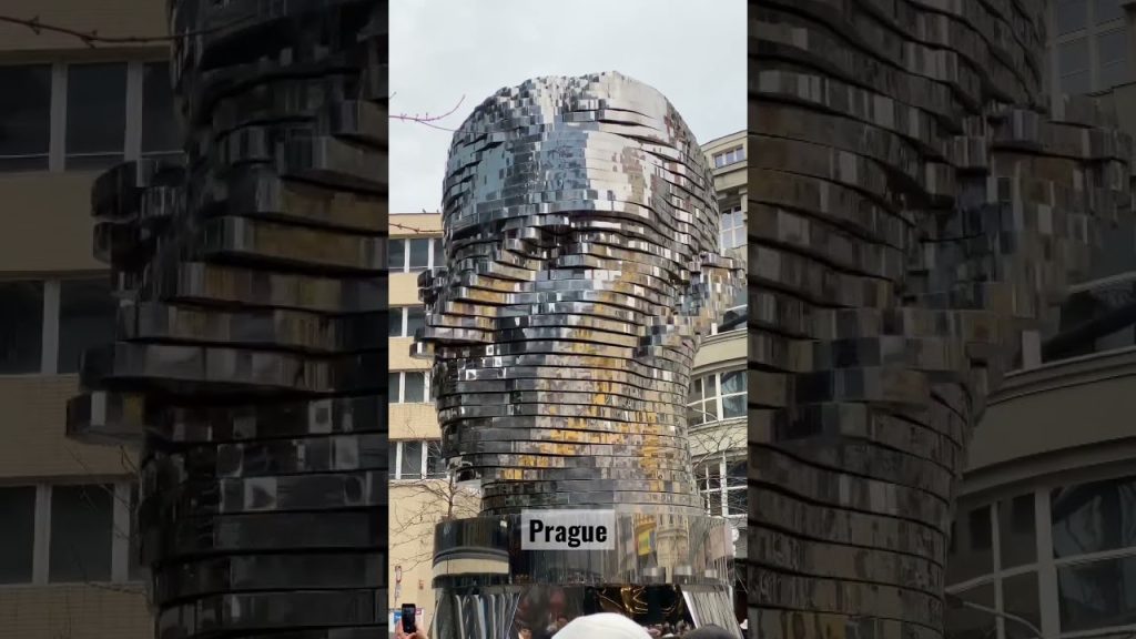 FUTURISTIC Franz Kafka’s spinning head - Prague #kafka #prague #franzkafka #praha